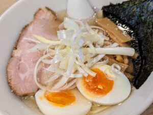 あっさりの塩ラーメン