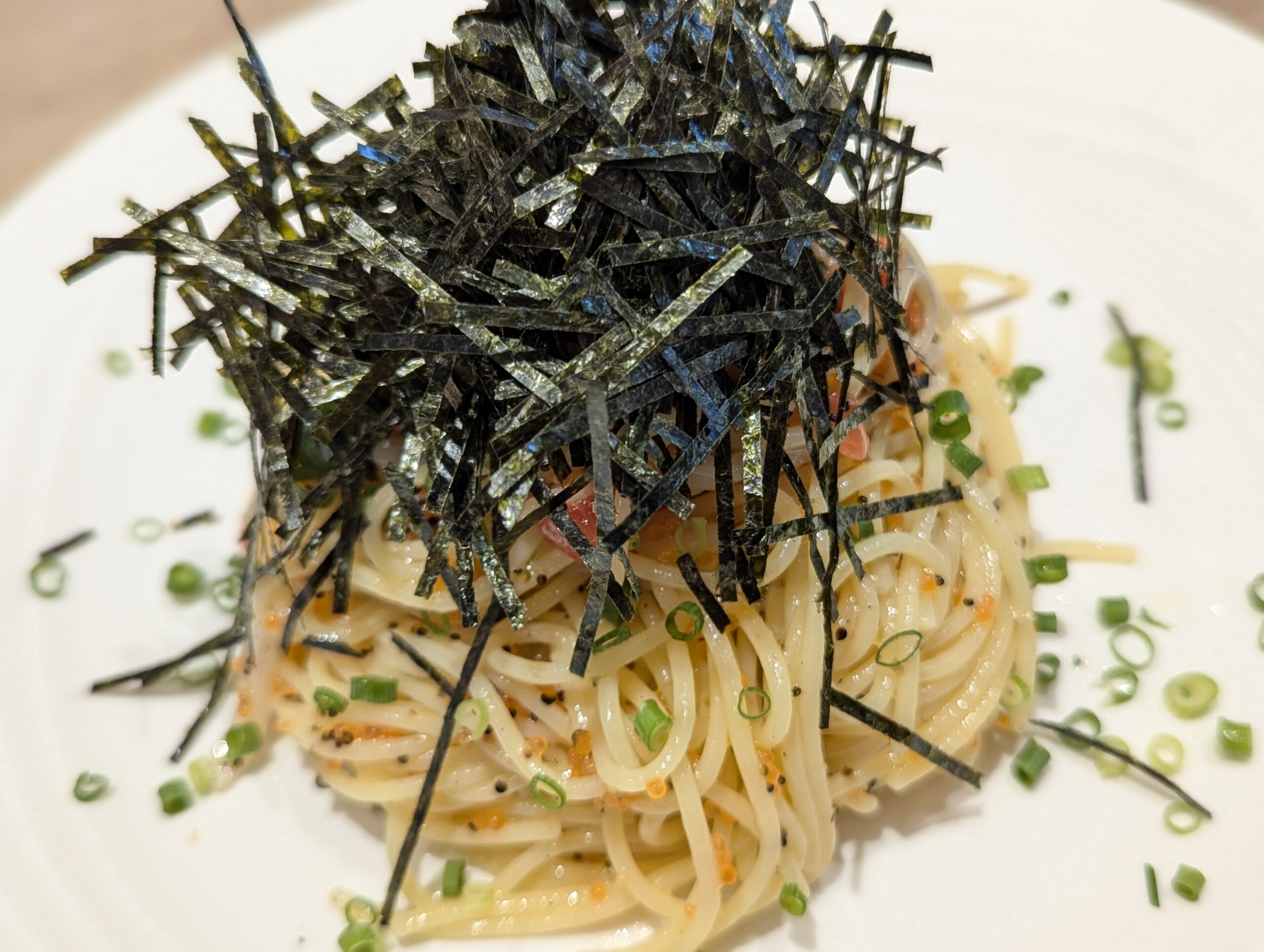 いかそうめんととんぶりとびっ子の冷製パスタ