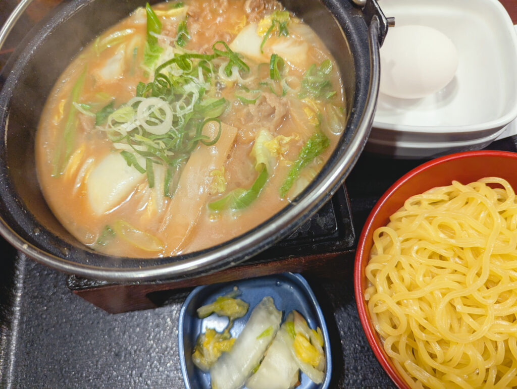 牛肉玉ラーメン